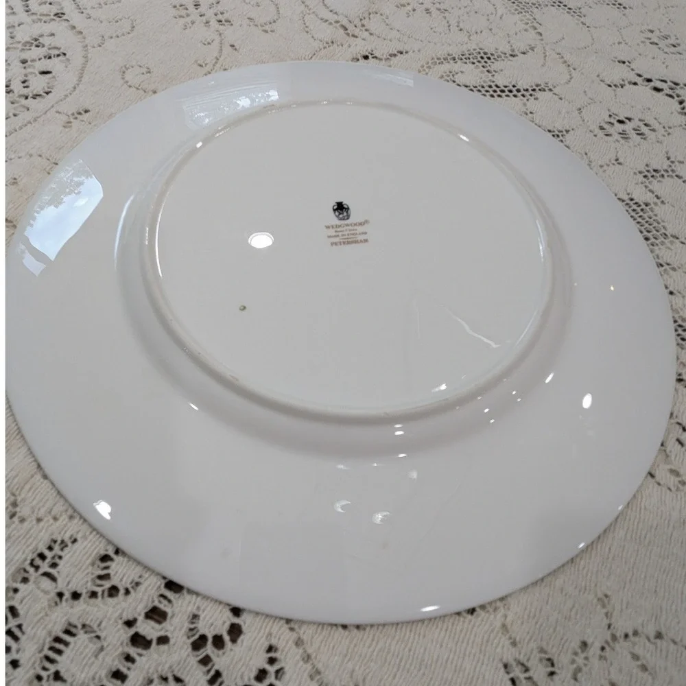 Vintage Dinner Plate Wedgwood Petersham 10.75